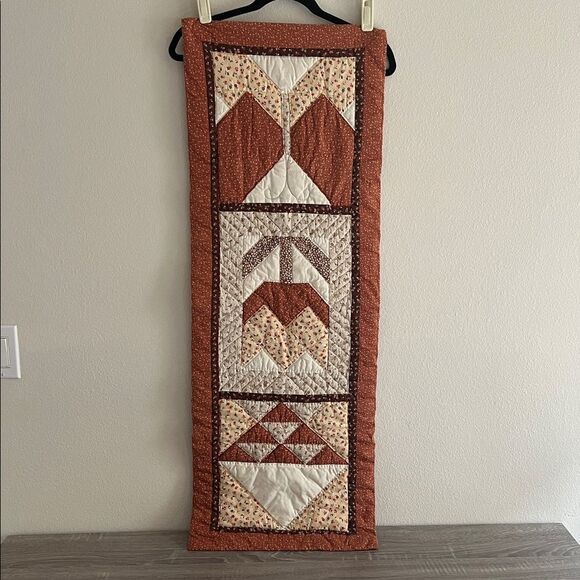 Vintage Quilt Table Runner - Picture 1 of 7